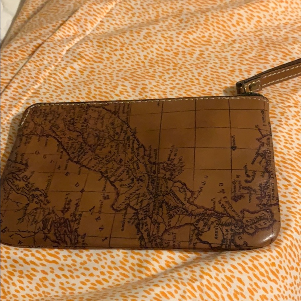 Patricia Nash wristlet